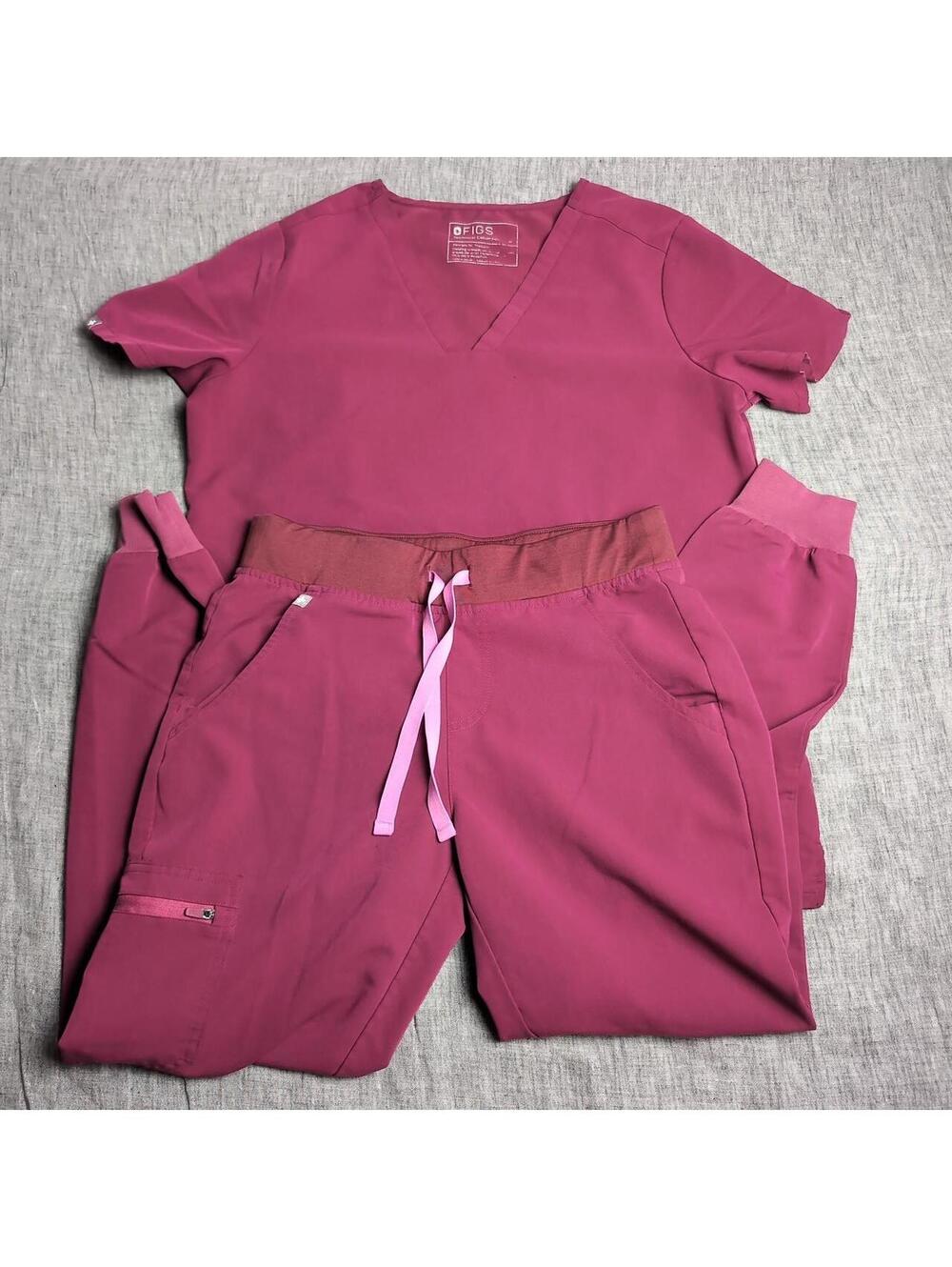 Figs scrub set - Casma top M, Zamora joggers S - purple pulse